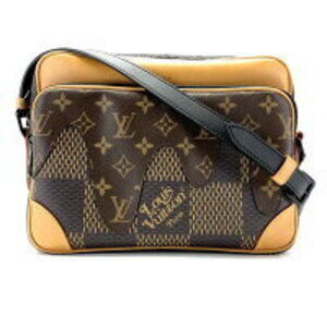 LOUIS VUITTON Nile Messenger Damier Shoulder Bag Crossbody